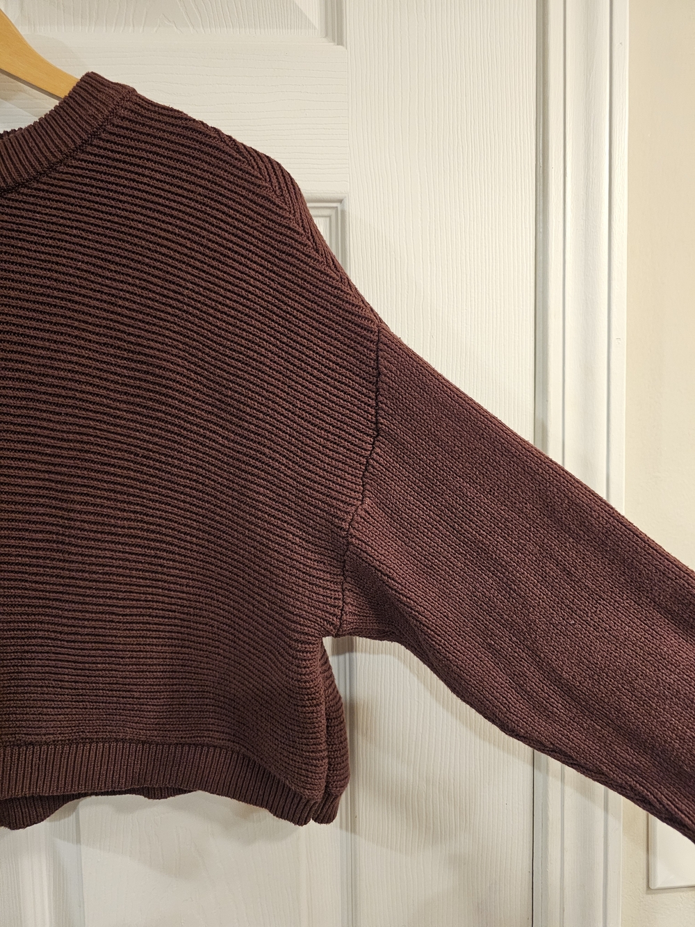 Cropped Ribbed Knit Sweater - Picture 2 of 5
